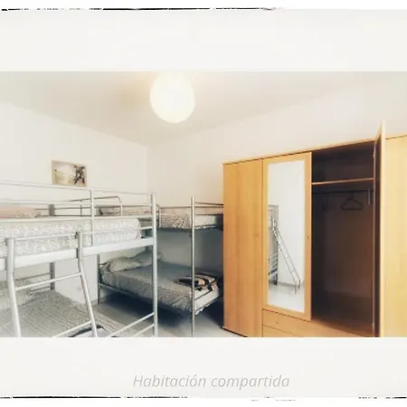 Surf House Vandrerhjem